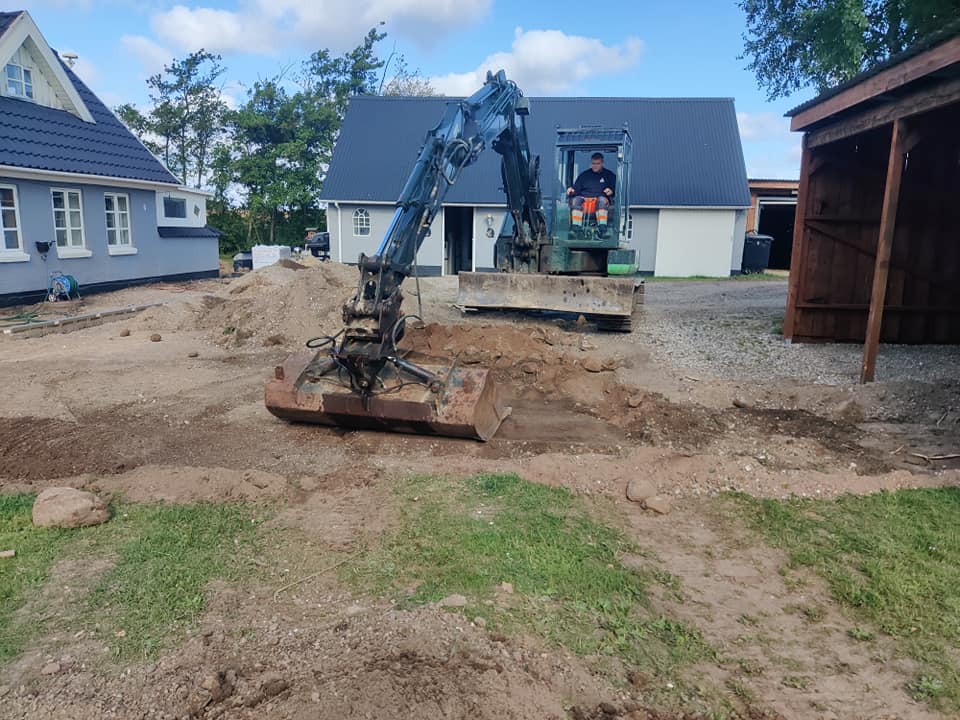 470129344_888688216754206_6361980861372662348_n